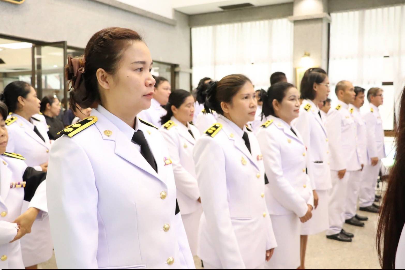 title - ศพส. จัดพิธีลงนามแสดงความอาลัยถวายแด่สมเด็จพระเจ้าลูกเธอ เจ้าฟ้าพัชรกิติยาภา นเรนทิราเทพยวดี กรมหลวงราชสาริณีสิริพัชร มหาวัชรราชธิดา ณ ศาลาพระมิ่งขวัญ ศูนย์ส่งเสริมและพัฒนาอาชีพเสริมนอกภาคการเกษตร (ศูนย์ศิลปาชีพบางไทรฯ (เดิม))
